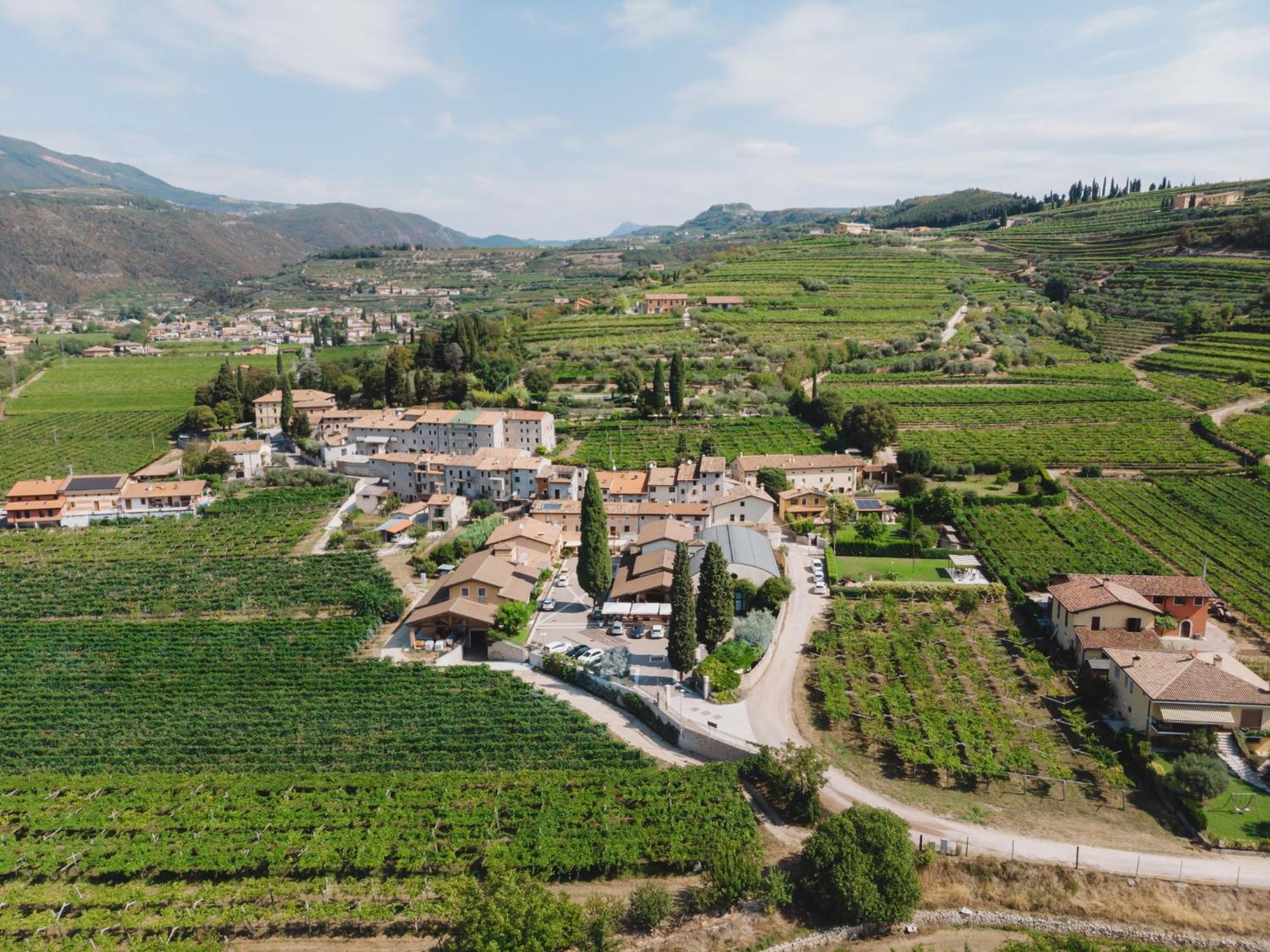 Agriturismo Valentina Cubi Fumane Exterior photo
